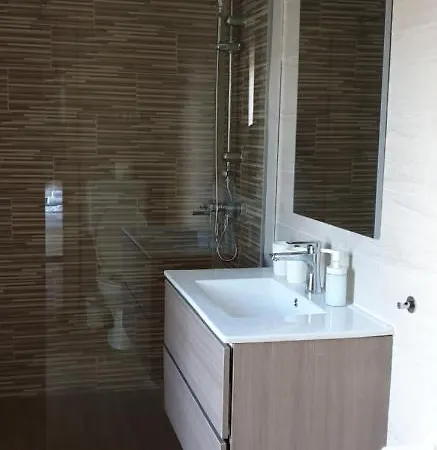 Garden Club Panzio לינה וארוחת בוקר