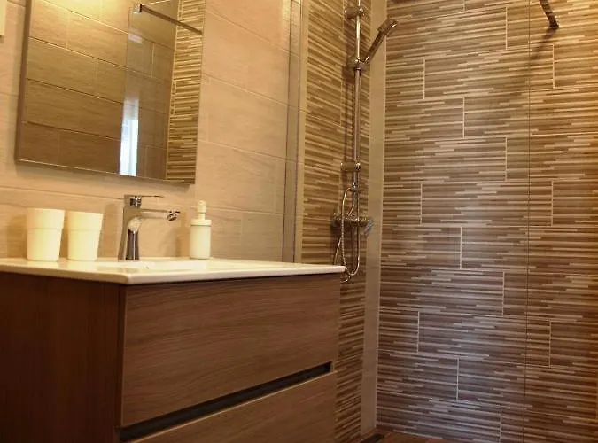 Bed and Breakfast Garden Club Panzio