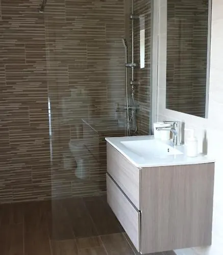 Bed & Breakfast Garden Club Panzio