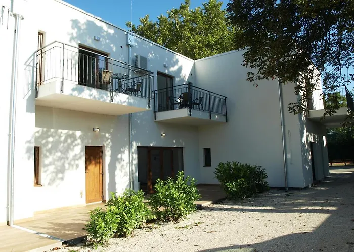 Garden Club Panzio Balatonmáriafürdő