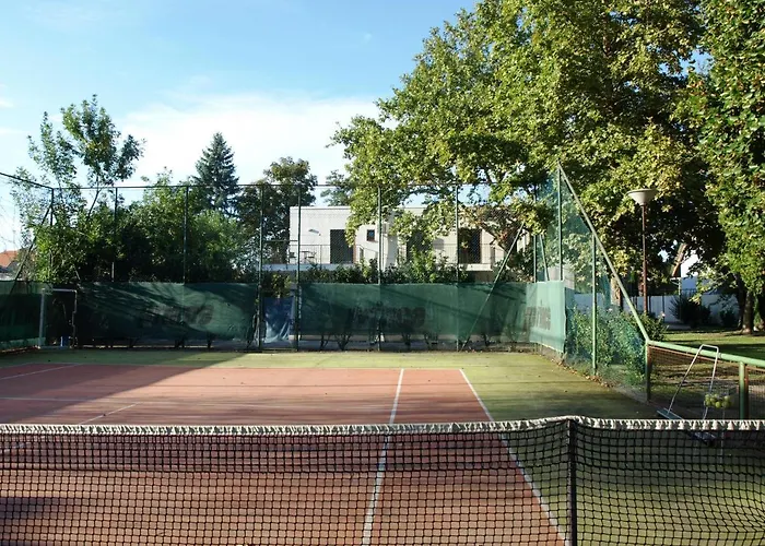 Bed & Breakfast Garden Club Panzio