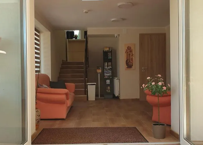 Bed & Breakfast Garden Club Panzio 3*